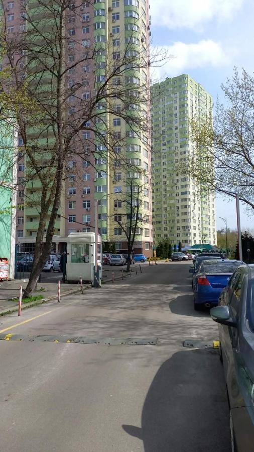 דירות קייב 1 Поверх Ж К Паркові Озера Метро Дарниця מראה חיצוני תמונה